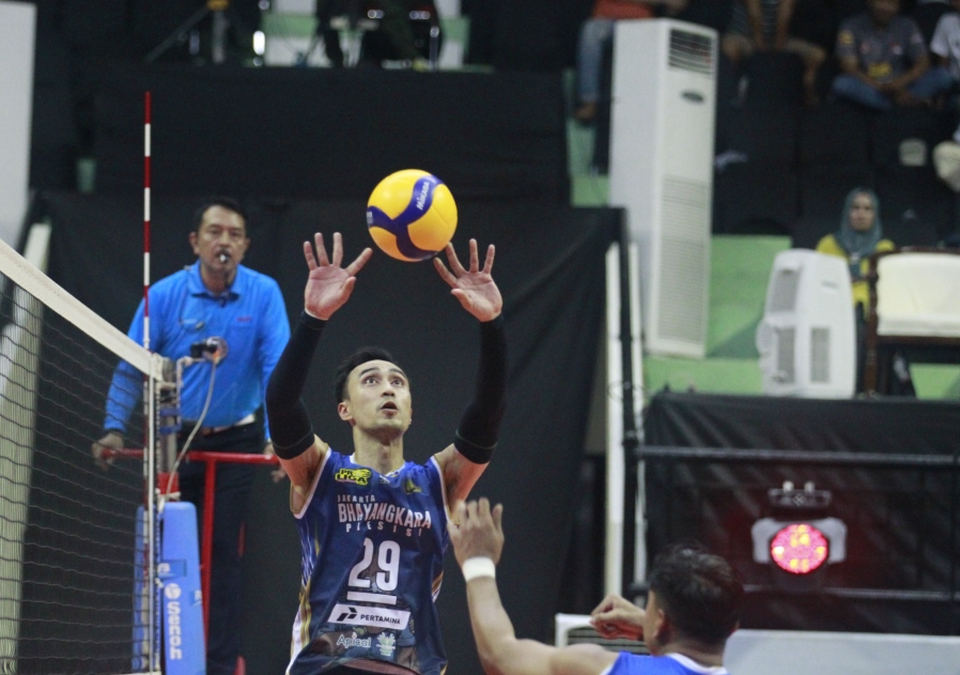 Jakarta Bhayangkara Presisi mengalahkan Jakarta STIN BIN dengan skor 3-1 (18-25, 25-18, 25-22, 25-16) pada final four seri Proliga 2024 di GOR Bung Tomo, Minggu 7 Juli 2024.